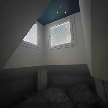 Ullanlinna Penthouse Apartment *